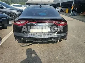 2017, Kia / Stinger, VIN: KNAE351BDJS013255, 189357 км., diesel, 2199 куб.см.