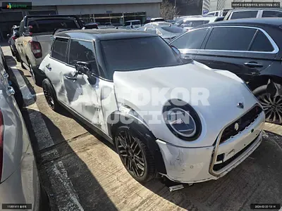 2025, MINI / cooper s, VIN: WMW51GD01S2W79514, gas, 1998 куб.см.