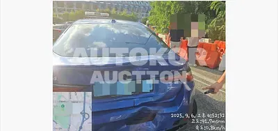 2023, BMW / i4, 23850 км., electric, 211 куб.см.