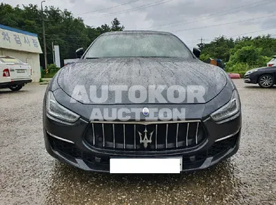 2018, Toyota / Sera, VIN: ZAM57TSG6J1305023, 66228 км., diesel