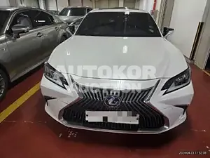 2018, Lexus / ES 300, 100000 км., hybrid