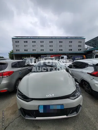 2022, Kia / ev6, VIN: KNAC381CPNA046569, 33540 км., electric
