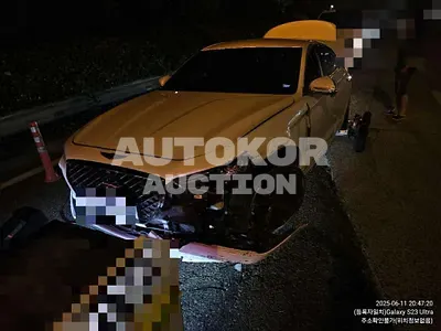 2019, Genesis / G70, 81371 км., gas, 3300 куб.см.