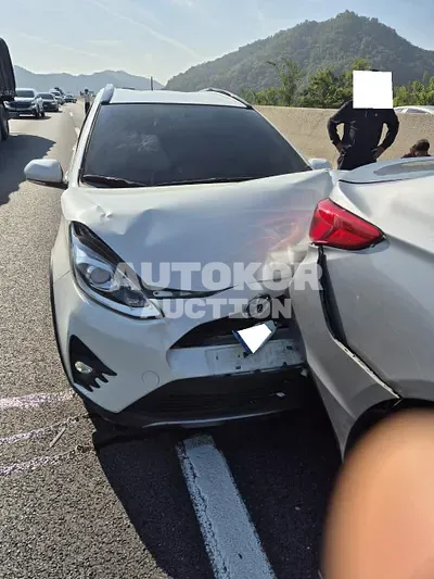 2021, Toyota / Prius C, VIN: JTDKDTB30M1149854, hybrid