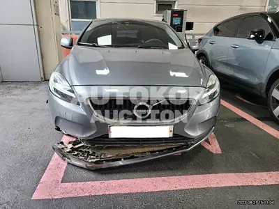 2017, Volvo / V40, VIN: YV1MV79K0H2407653, 34924 км., diesel