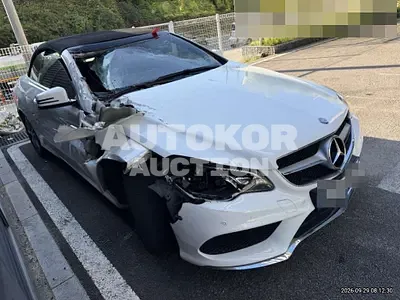 2015, Mercedes-Benz / e200, 76208 км., gas