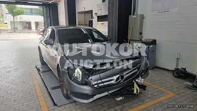 2019, Mercedes-Benz / E 300, VIN: WDDZF4KB1KA493265, 60794 км., gas