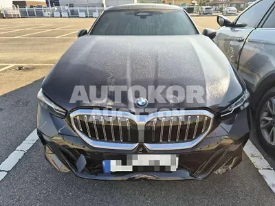 2024, BMW / 520, gas