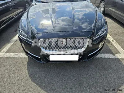 2018, Jaguar / XJ, VIN: SAJAA2293JNW17049, 102594 км., diesel, 3000 куб.см.