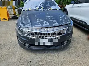 2017, Kia / K5, VIN: KNAGS411BJA195569, 111765 км., gas