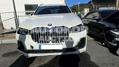 2021, BMW / X7, VIN: WBATB4107M9G45498, 155671 км., diesel