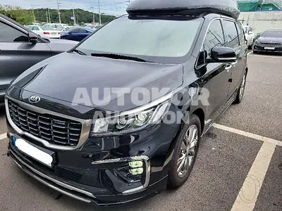 2020, Kia / Carnival, VIN: KNAME81ABLS631790, 91773 км., diesel
