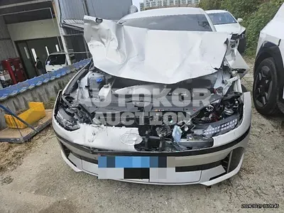 2023, Hyundai / Ioniq, 30000 км., electric