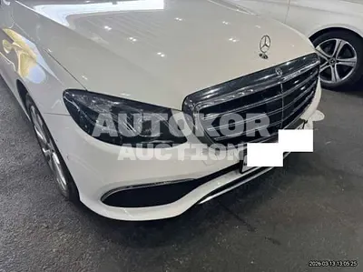 2019, Mercedes-Benz / e300, 96086 км., gas