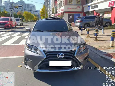 2017, Lexus / es300h, 199320 км., hybrid
