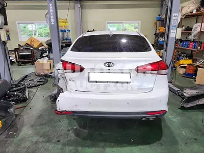 2018, Kia / K3, VIN: KNAFK412BJA998815, 60938 км., gas, 1591 куб.см.