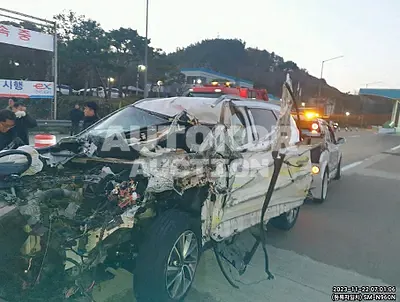2019, Hyundai / Santa FE, VIN: KMHS281CBKU021378, diesel