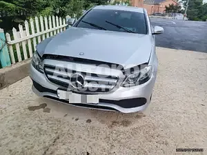2016, Mercedes-Benz / E 220, 105000 км., diesel, 1950 куб.см.