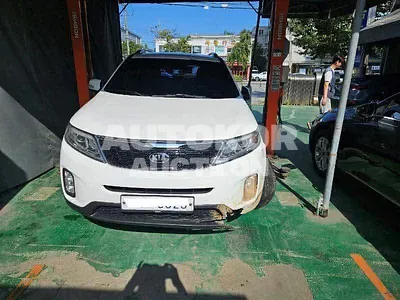 2014, Kia / Sorento, VIN: KNAKU815BEA584255, diesel