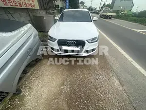 2015, Audi / A4, VIN: WEUZZZ8K7FN027308, diesel