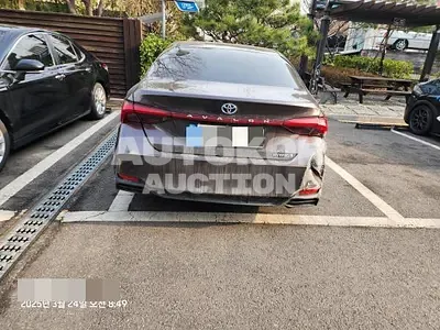 2018, Toyota / Avalon, hybrid, 2500 куб.см.
