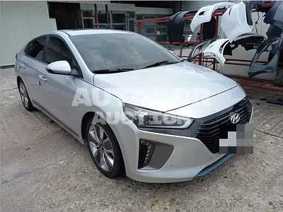 2016, Hyundai / Ioniq, VIN: KMHC051CGGU001025, 98683 км., hybrid