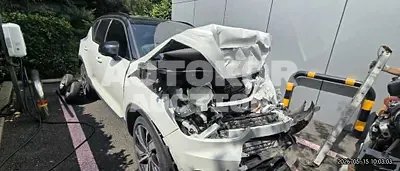 2022, Volvo / XC40 Recharge, 124715 км., electric