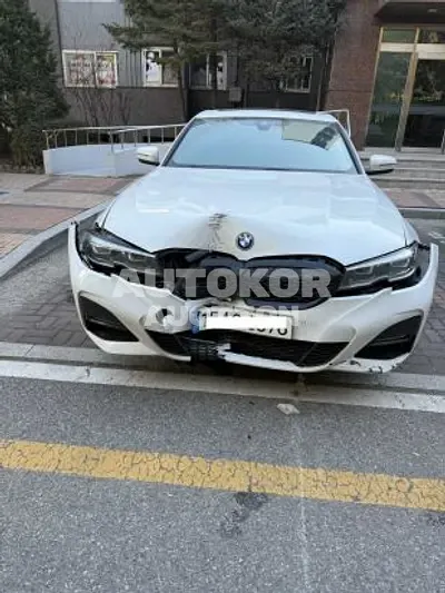 2022, BMW / 320, VIN: WBA11GK06NFM44931, 79853 км., hybrid