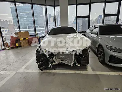 2025, BMW / m850i, gas