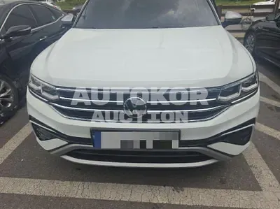 2022, Volkswagen / Tiguan, 84540 км., gas, 1984 куб.см.
