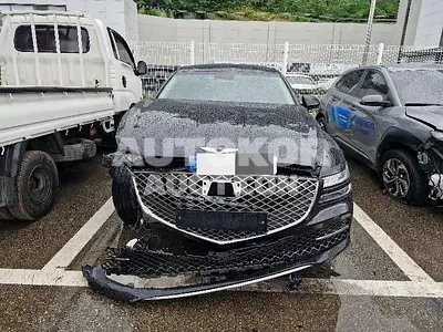2023, Genesis / G80, 93503 км., gas, 3500 куб.см.