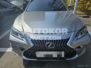 2023, Lexus / ES 300, VIN: JTHBA1C17P2016564, 9363 км., hybrid