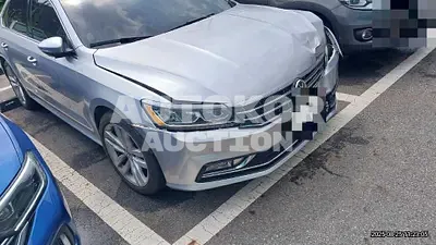 2018, Volkswagen / Passat, 75704 км., gas, 2000 куб.см.