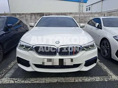 2020, BMW / 530, 86324 км., hybrid