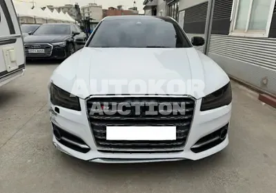 2015, Audi / A8, VIN: WAUZZZ4HXFN027488, 181425 км., diesel