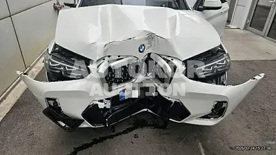 2025, BMW / X4, 6517 км., gas