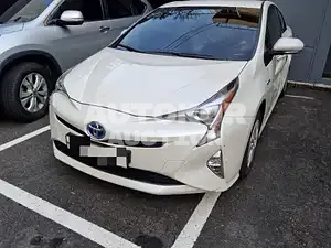 2018, Toyota / Prius, VIN: JTDKBRFU1J3080555, 66442 км., hybrid