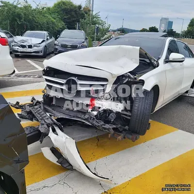 2018, Mercedes-Benz / C 200, VIN: WDDWF4CB3JF642195, 30752 км., gas