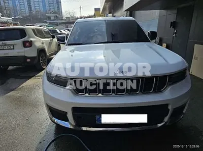 2023, Jeep / Grand Cherokee, 9500 км., hybrid