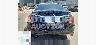 2020, Mercedes-Benz / E 220, 67946 км., diesel, 1950 куб.см.