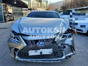 2018, Lexus / ES 300, VIN: JTHB21B1XK2014802, 3500 км., hybrid, 2400 куб.см.