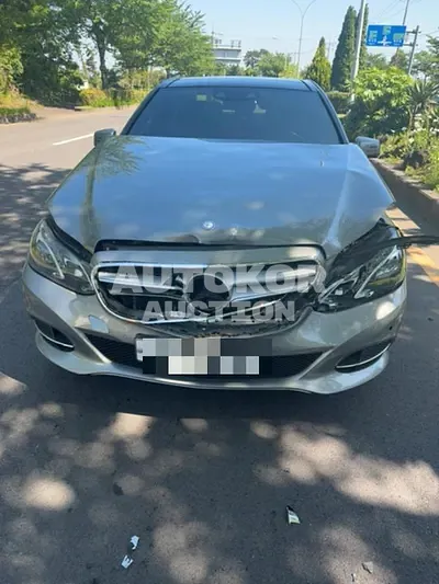 2015, Mercedes-Benz / e300, 150000 км., gas