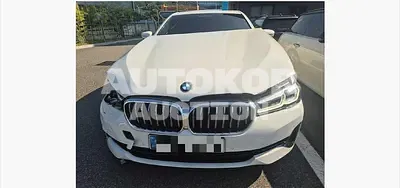 2021, BMW / 520i, 38889 км., gas, 2000 куб.см.