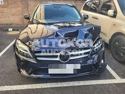 2020, Mercedes-Benz / C 200, 17087 км., gas, 1991 куб.см.
