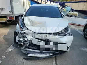 2016, Toyota / Prius, VIN: JTDKBRFU1G3519102, 71380 км., hybrid, 1798 куб.см.