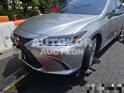 2024, Lexus / es300h, 31017 км., hybrid