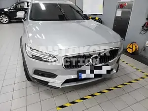2023, Volvo / V90, VIN: YV1PZL120P1165180, 4000 км., hybrid, 1969 куб.см.