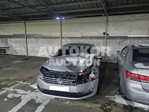 2015, Volkswagen / Passat, VIN: 1VWZZZA3ZFC085199, diesel