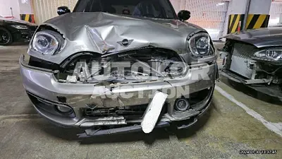 2020, MINI / Countryman, VIN: WMWYX3108L3L59000, 15251 км., gas