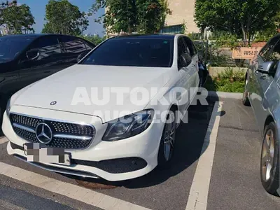 2016, Mercedes-Benz / E 300, 138972 км., gas